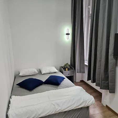 Apartman Designer Near Kalvin Square *